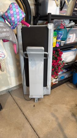 $150 Small Compact Foldable Treadmill. 185lbs MAX