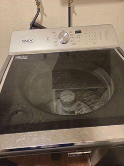 Like new washer and gas dryer