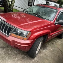 2004 Jeep Cherokee 