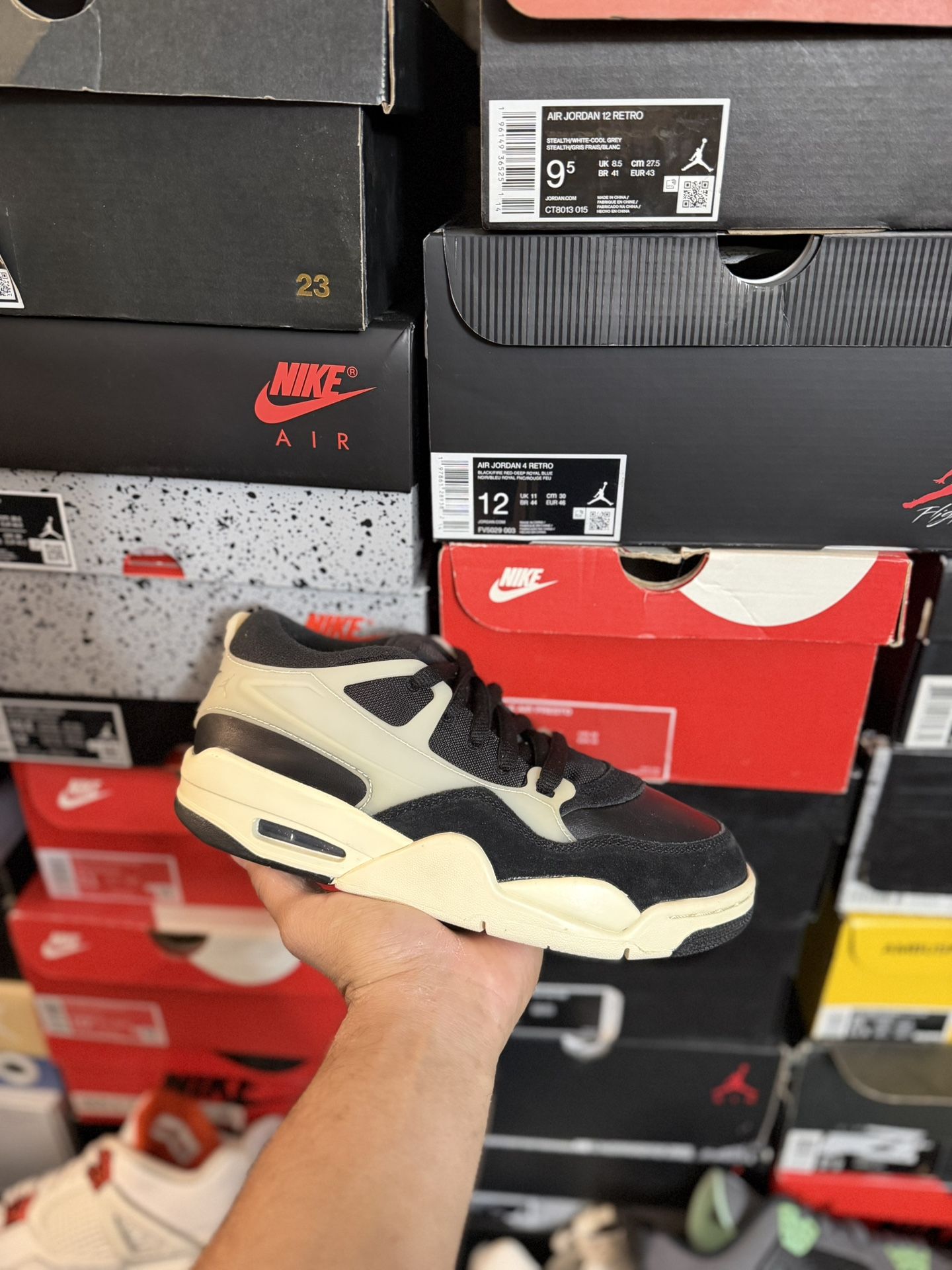 DS Jordan 4 RM Black Sail size 6.5Y