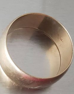 Solid 14k gold ring band used vintage