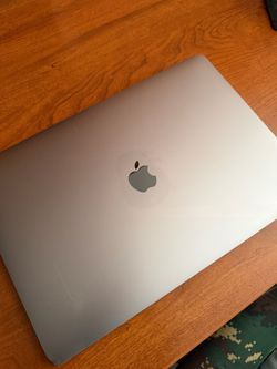 MacBook Pro  15” 2017