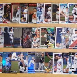 32 Different Los Angeles Dodgers Baseball Cards All From Current World Series Team