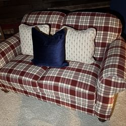 Broyhill Sofa And Lovesaeat
