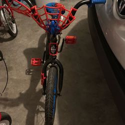 Bicicleta Spirderman