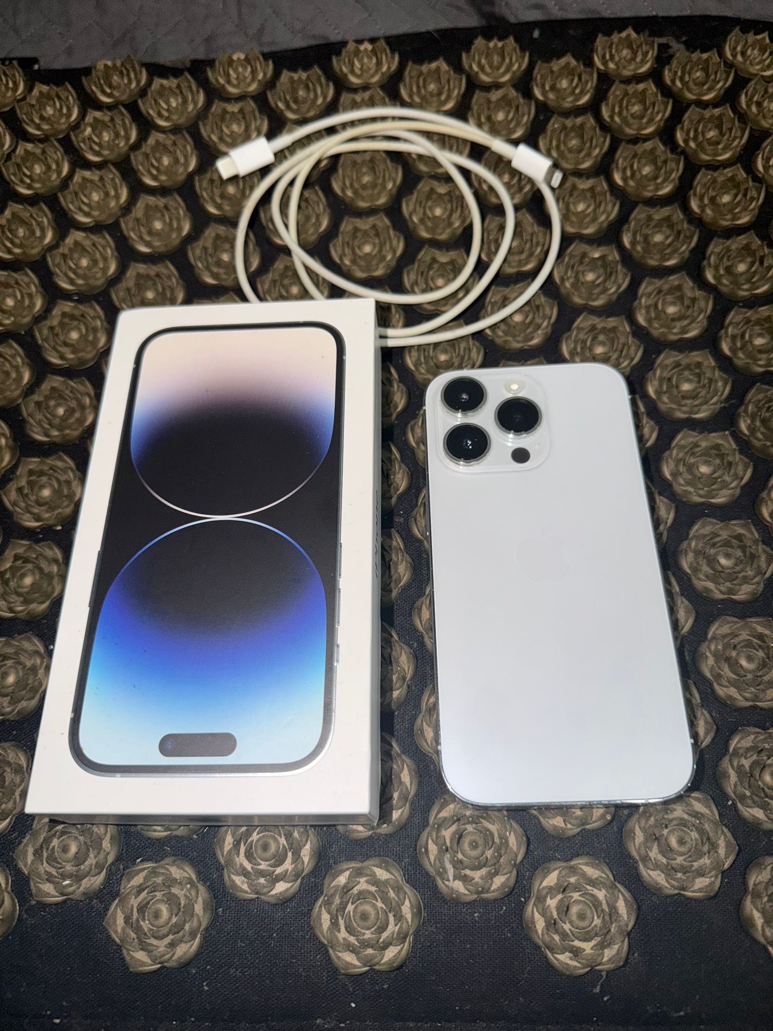Apple iPhone 14 Pro Unlocked Apple Store