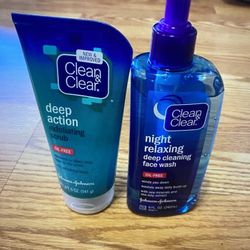 2 Clean&Clear Scrub And Face Wash