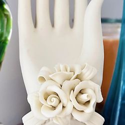 Porcelin Hand For Selling Jewelry