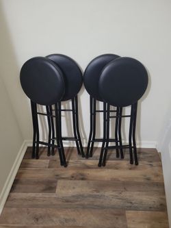 4 folding bar stools