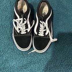 platform black vans