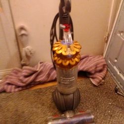 Dyson Dc50 Vacuum 