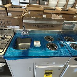 🔥 AVANTI 36” COMPACT KITCHENETTE – MODEL CK3616 🔥 💲 $899 (Was $1099)