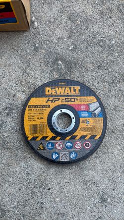 Dewalt 4 1/2” cutting disc