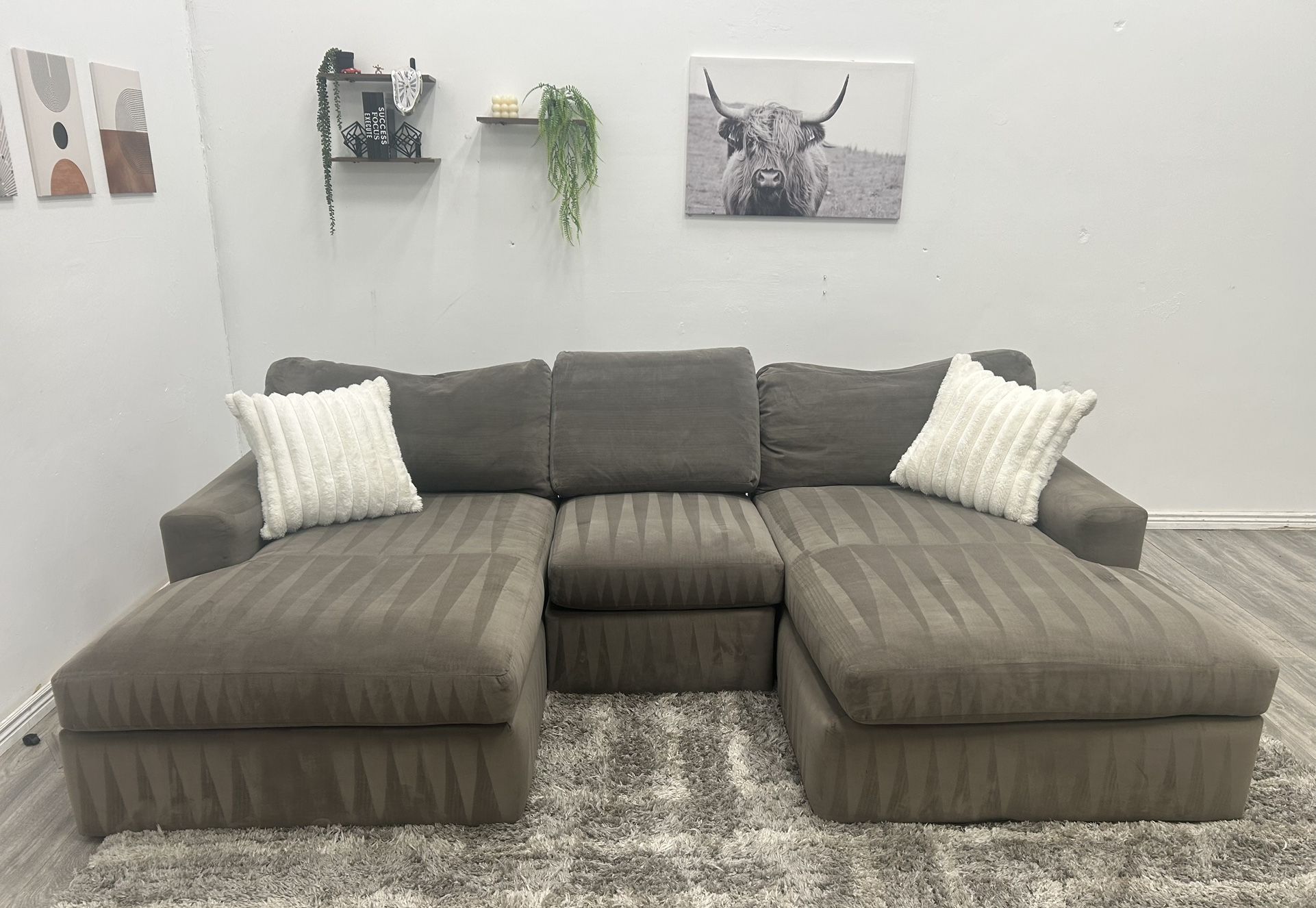 Grey Sectional Couch - Free Delivery