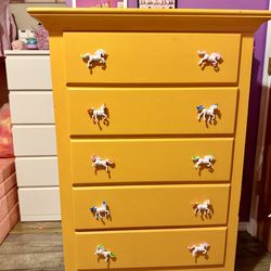 Wood Children’s Dresser with Unicorn Hand Pulls