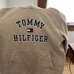 Tommy Hilfiger Sweatshirt 📲