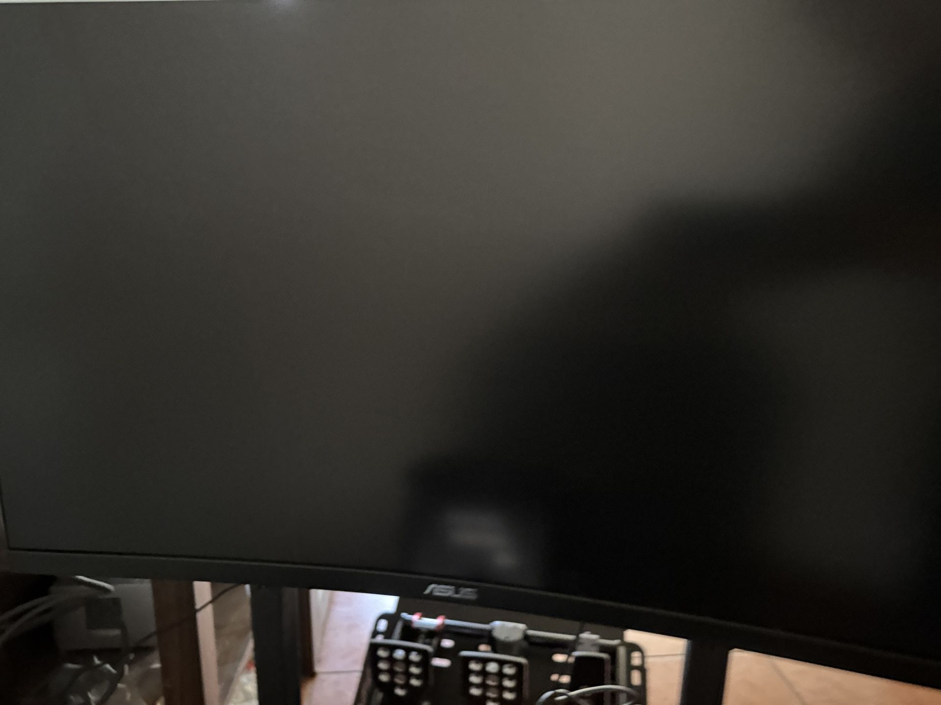 ASUS TUF Gaming 31.5” 1440P Curved HDR Monitor (VG32VQR) - WQHD (2560 x 1440), 165Hz, 1ms