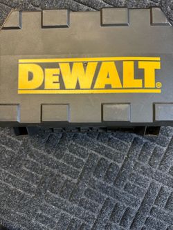 Dewalt Corded Palm Sander