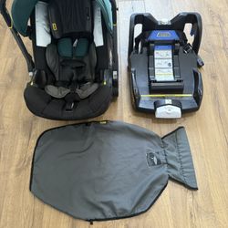 DOONA CAR SEAT & STROLLER ( RACING GREEN ) 