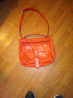 Leather Coral Tre Vero Purse