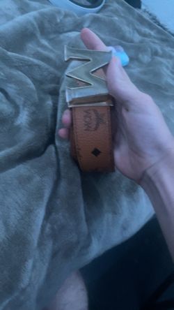 Mcm belt it’s an beautiful belt I can work at the price