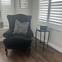Arm chair