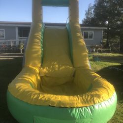 Waterslide And Jumper 