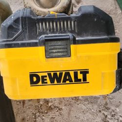 DeWALT  Vacum Clraner 