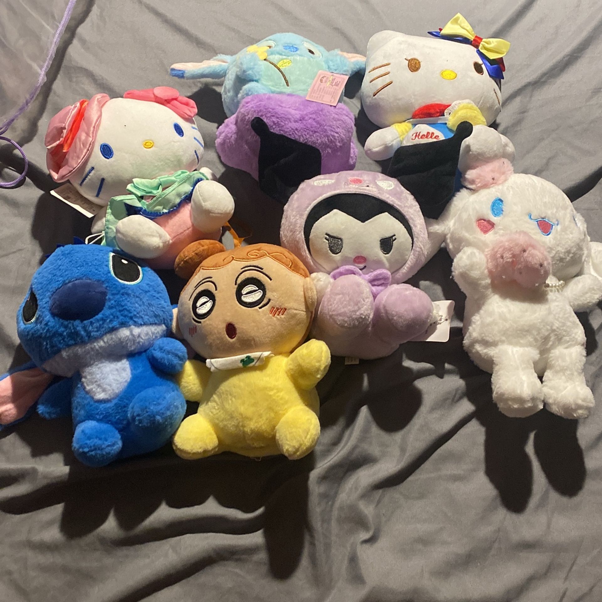 Random Teddy Bears(hello Kitty, Stitch)