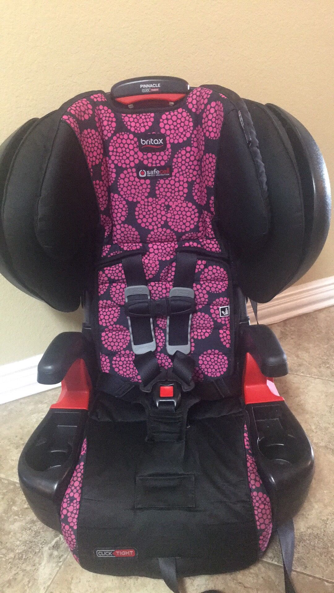 Britax pinnacle clicktight booster car seat