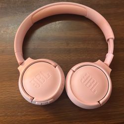 JBL Tune 520BT Headphones