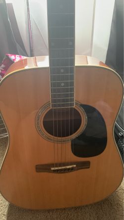 Mitchell Acoustic Guitar