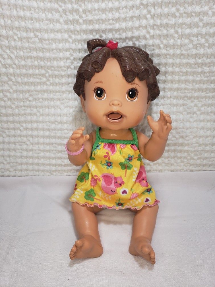 Spanish speaking cheap baby alive doll