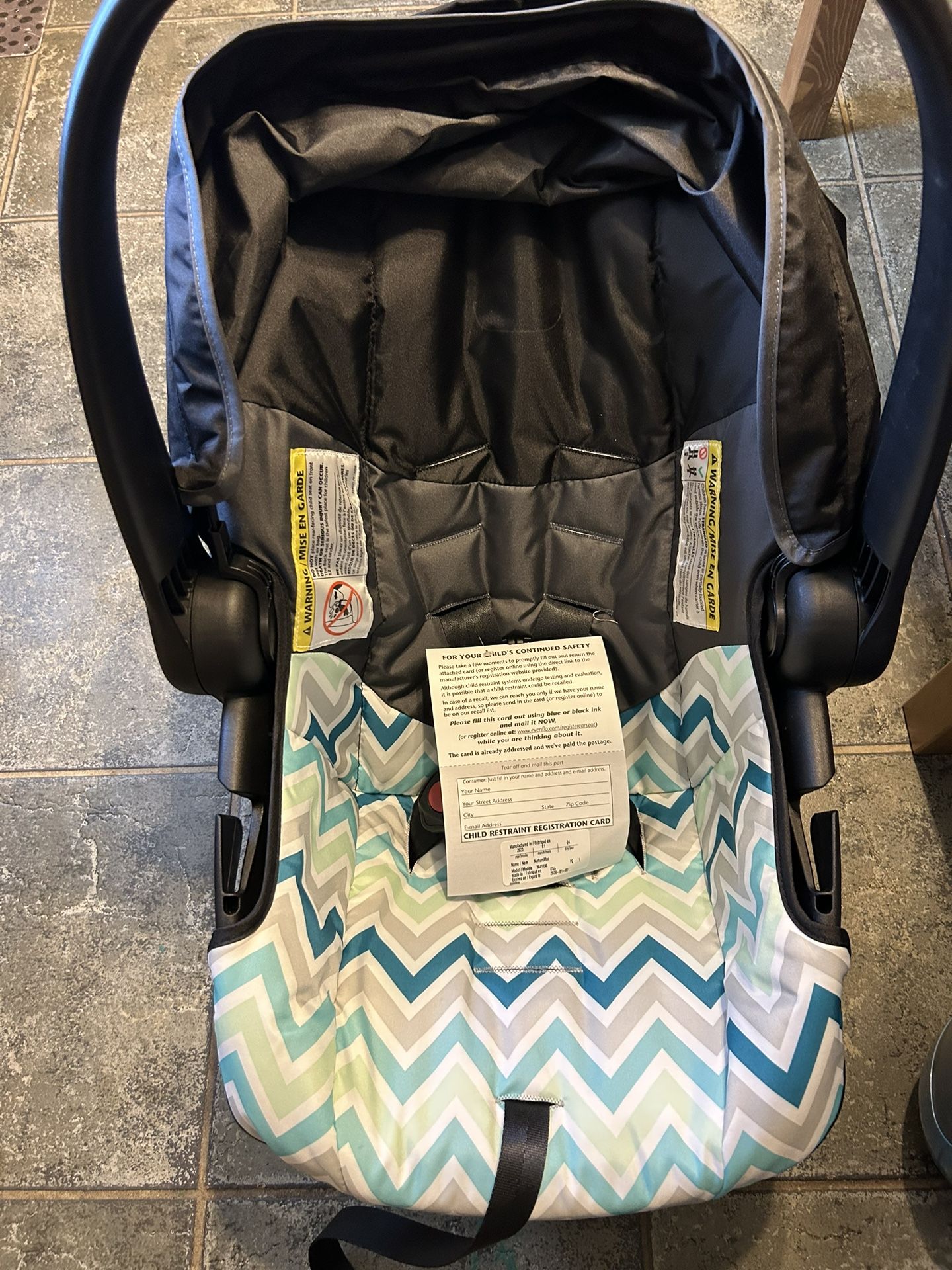 Infant Car seat And Base 