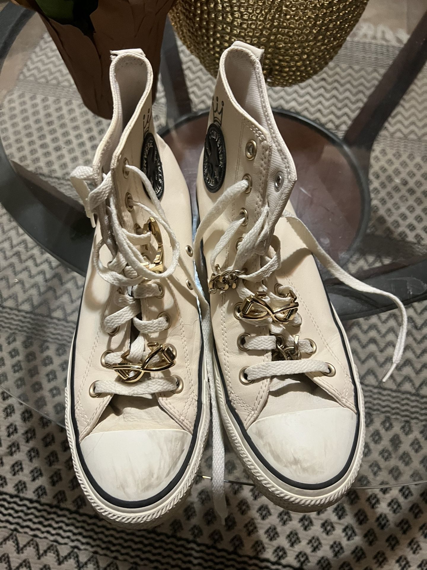 Converse 