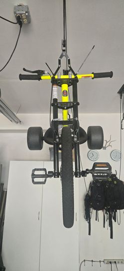 Razor drifting trike.