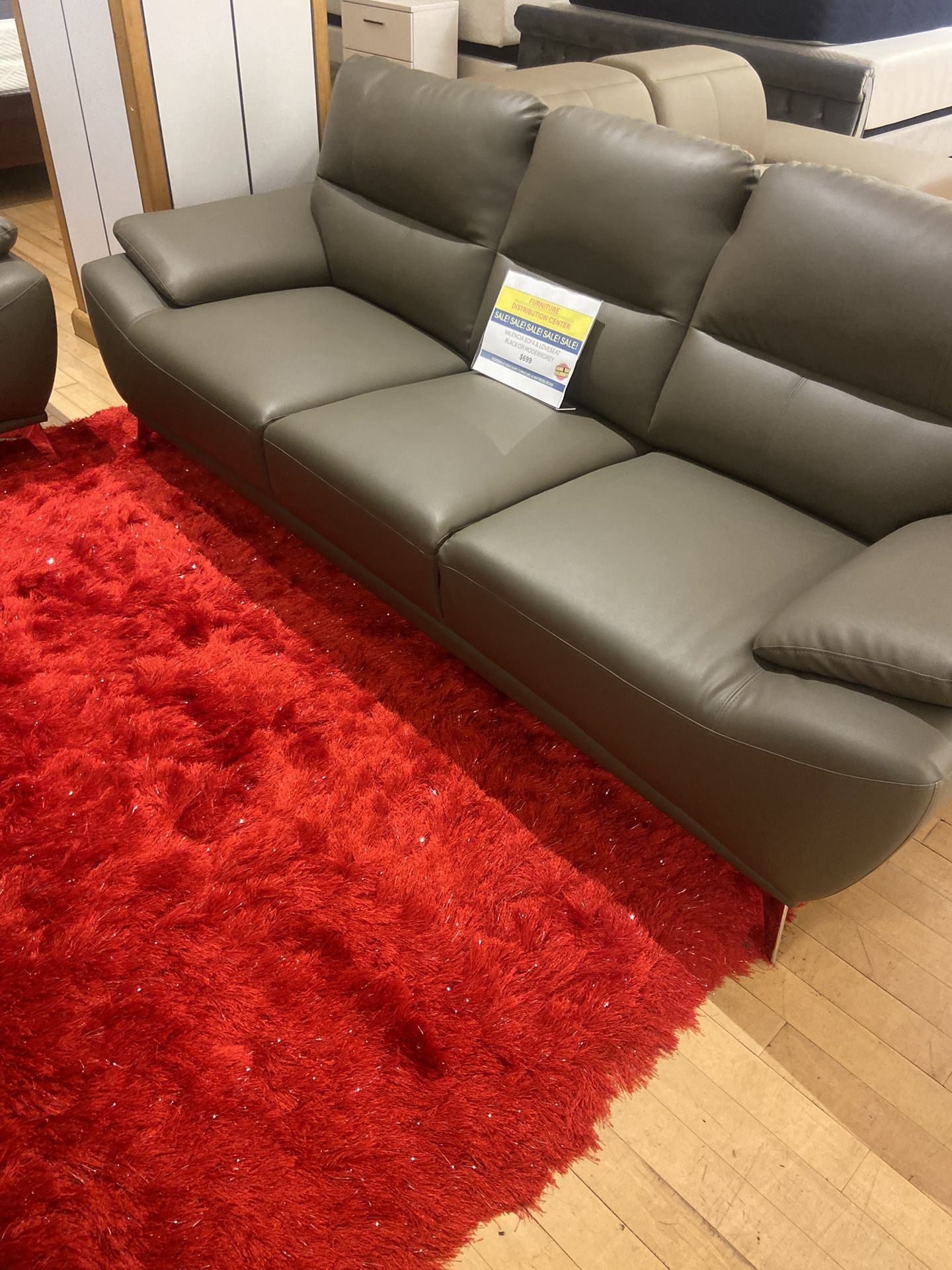 MODERN OR RECLINING SOFA AND LOVESEATS! DELIVERY TODAY! ALL CREDITS WELCOME!