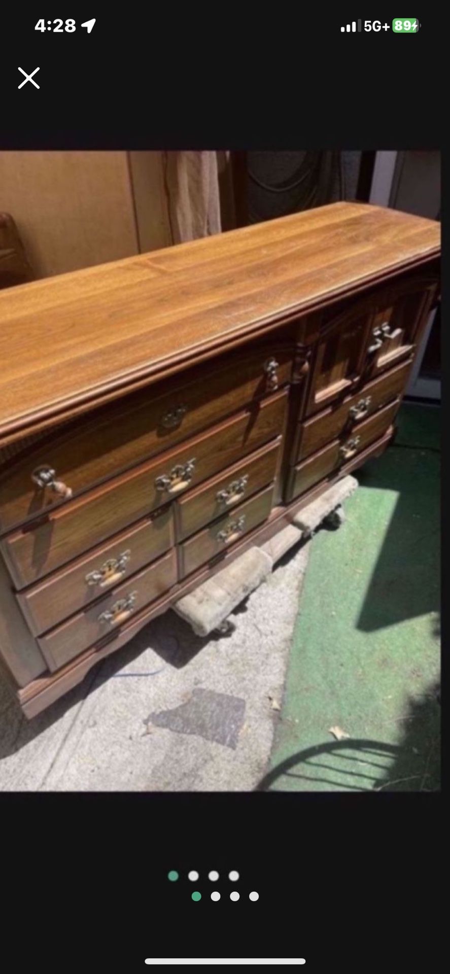 Dresser