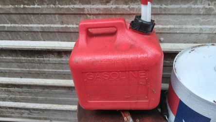 Gasoline Storage Containers 