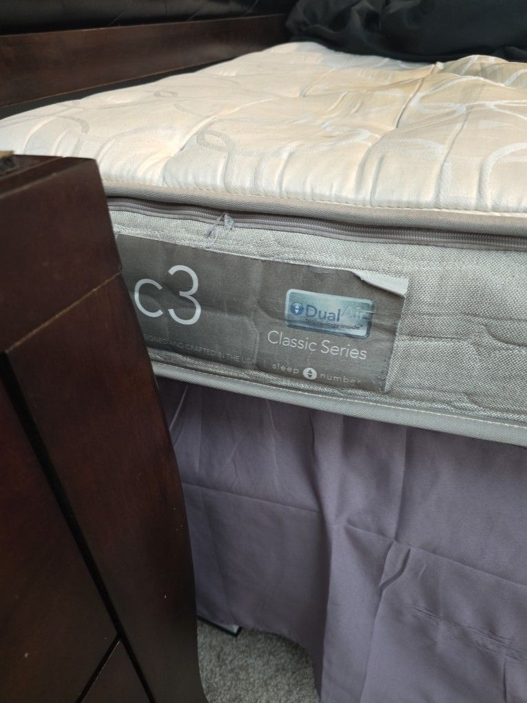 Queen Size C3 Sleep Number Bed Will Be Available Thursday You Must Pick Up