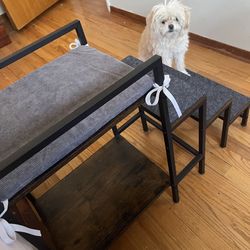 Pet Stairs For Tall Bed Brand New In Box. (Pet Window Perch) 