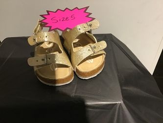 Sandal