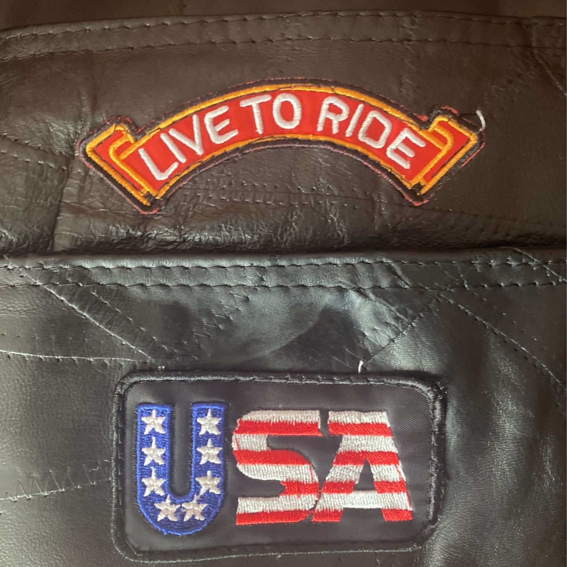 Diamond Plate Buffalo Leather Motorcycle Vest W/Patches