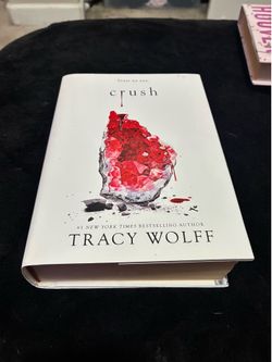 tracy wolf book like new