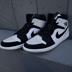 Air Jordan 1 Mid SE (Size 11-Mens)