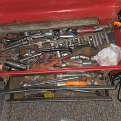 Huge TOOL BOX