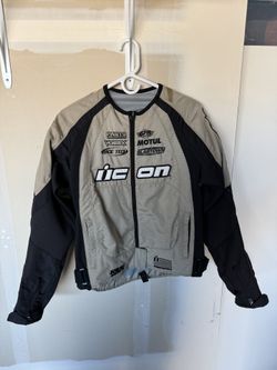 Icon Women’s Motorcycle Jacket! Like New! 