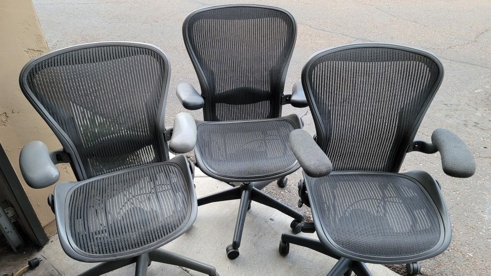 Herman Miller Aeron Office Desk Chairs