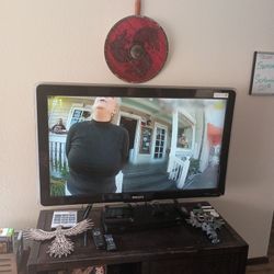 Phillips TV and Stand