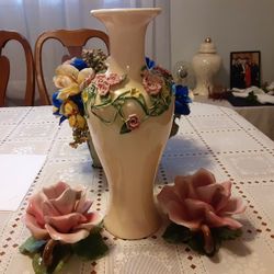 ABSOLUTLEY BEAUTIFUL VINTAGE 3 PIECE Set